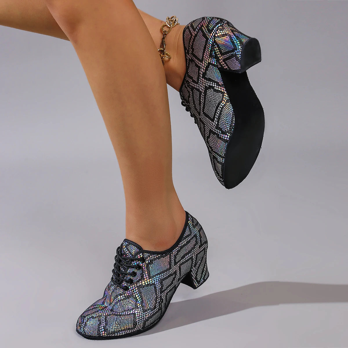 Chaussures de salsa noires pour intérieur à bout fermé, modèle Anya