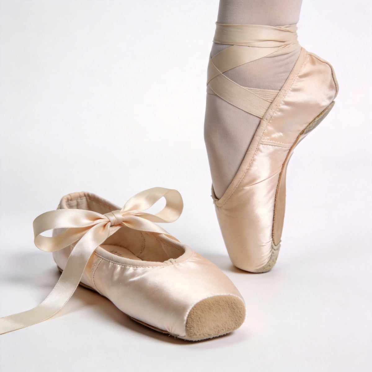 Balletspitzen van satijn met maten 31 tot 43, model Gemma, aanzicht 5