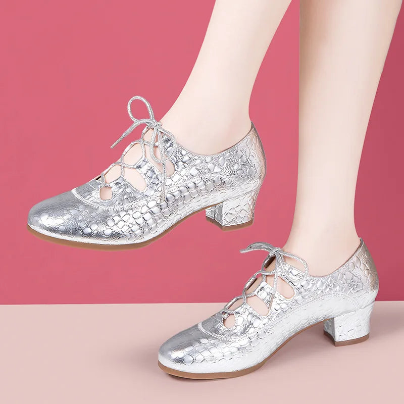 Latindansskor dam, modell Orietta, färg silver