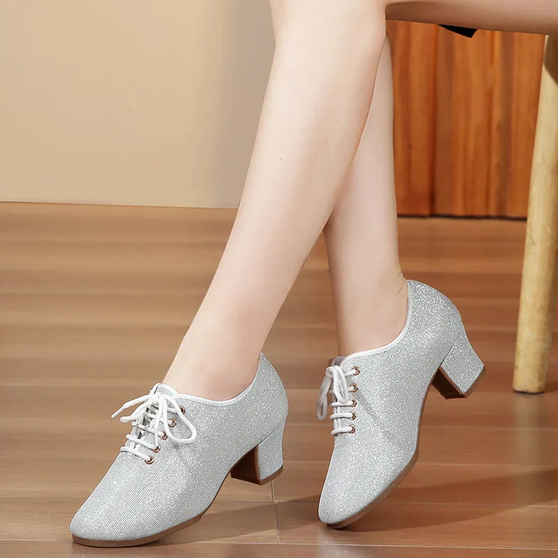 Salsa shoes for women with 3.5 or 5 cm heel, Freesia model, silver color