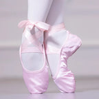 Ballett-Halbspitzen aus Satin mit Bändern, Modell Gloria, Ansicht 2