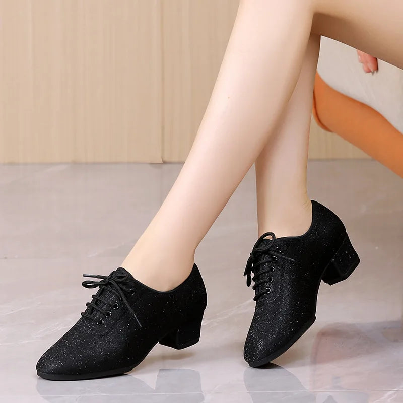 Salsa shoes for women with 3.5 or 5 cm heel, Freesia model, black color